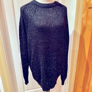 LAURA PETERSON. Thick Black Metallic Sweater. Long Sleeves. Size L. Roun…